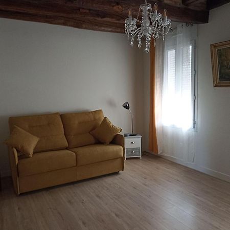 La Salamandre -Appartement Salbris Exterior photo