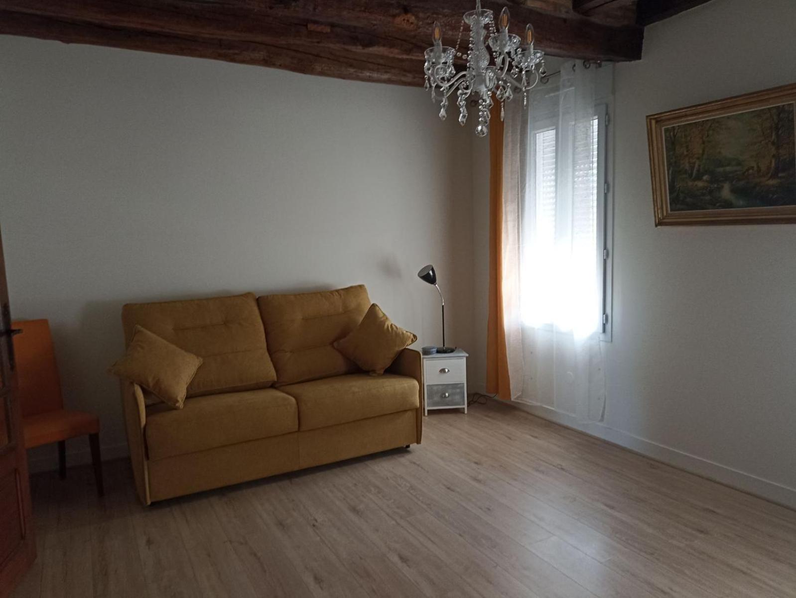 La Salamandre -Appartement Salbris Exterior photo